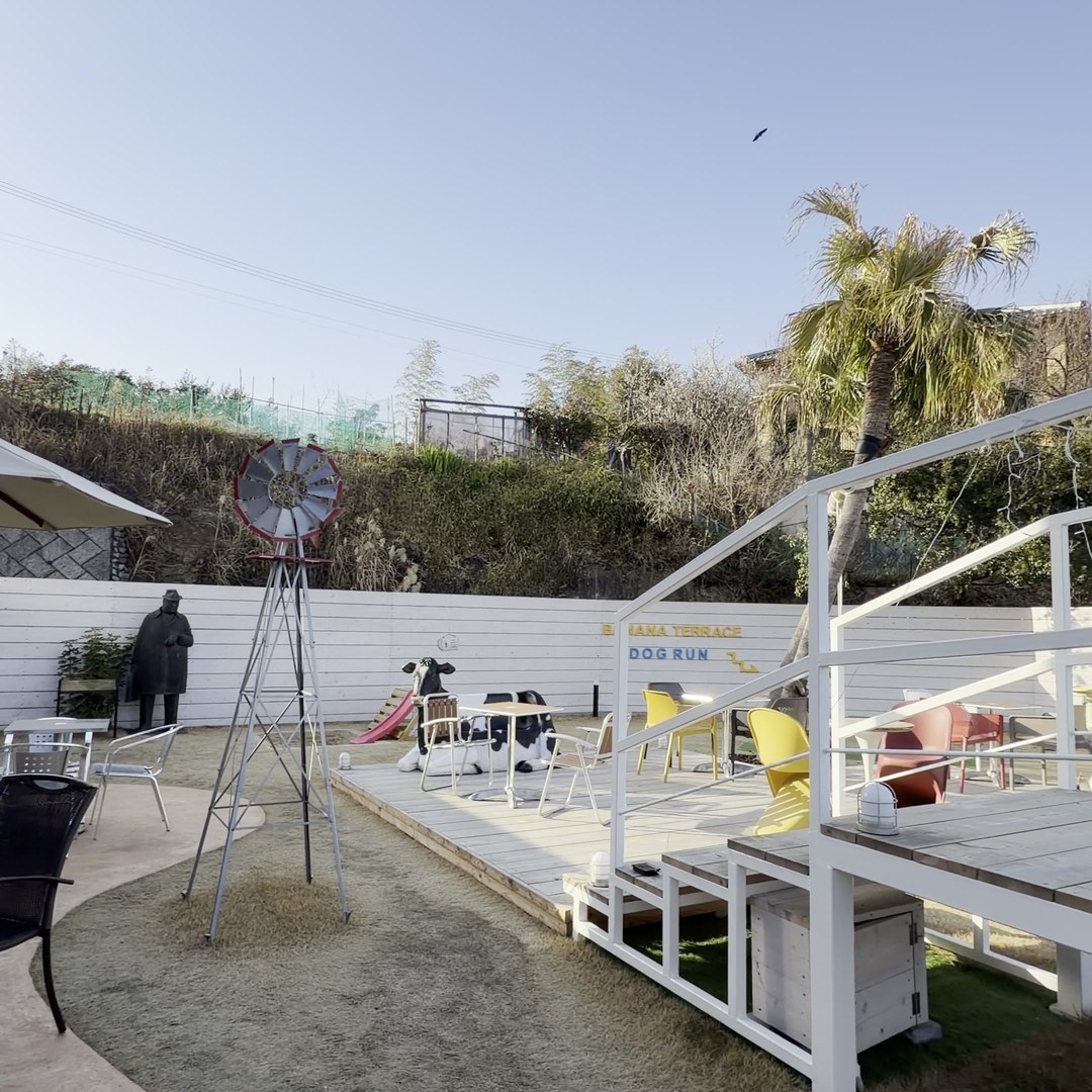 BANANA TERRACE DOG RUN 淡路島 +Lei Kitchen 犬連れ ドッグラン