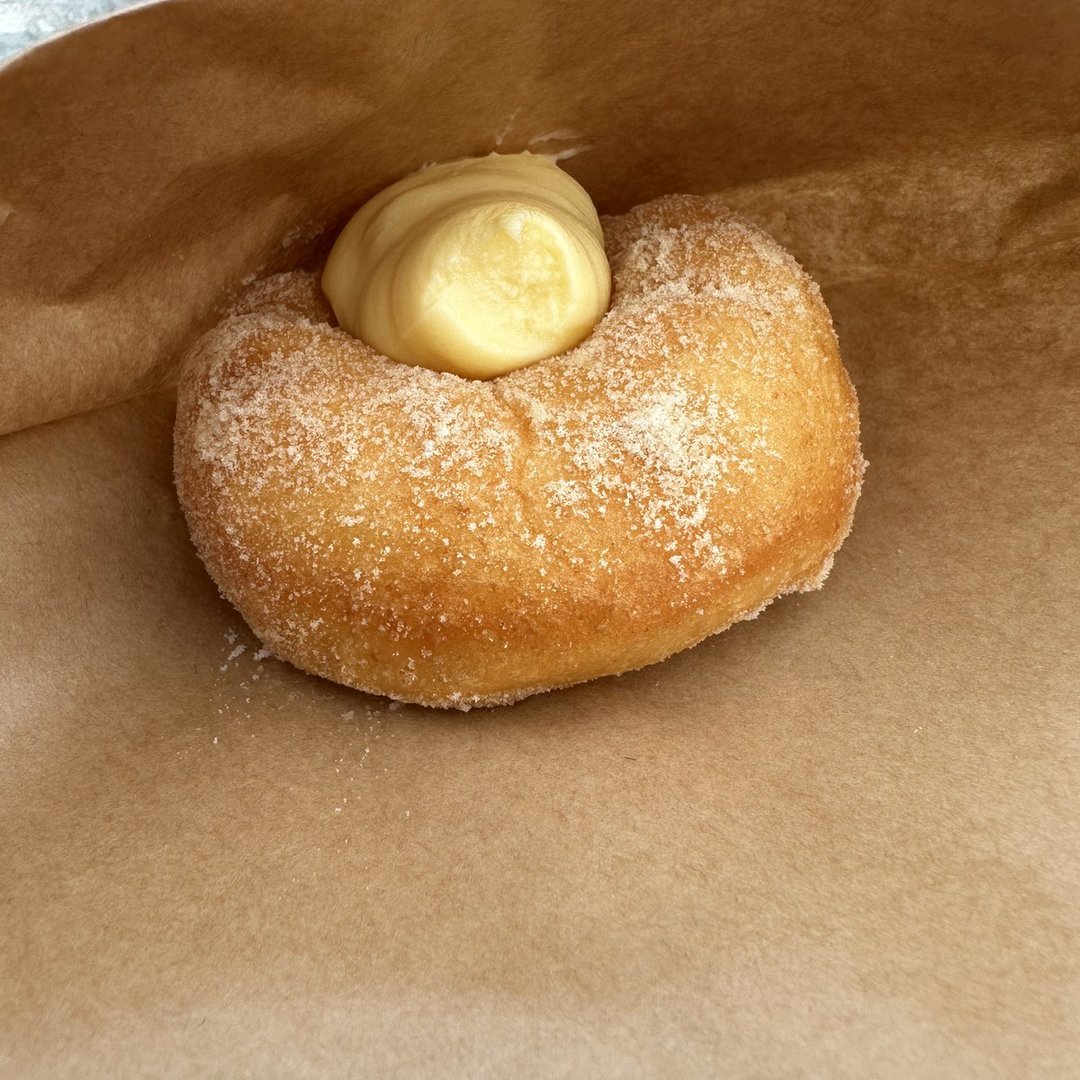 淡路島で犬連れカフェ｜COFFEE BARN（コーヒーバーン）｜モルタル外壁・西海岸を望むおしゃれカフェ【淡路と犬 No.66】