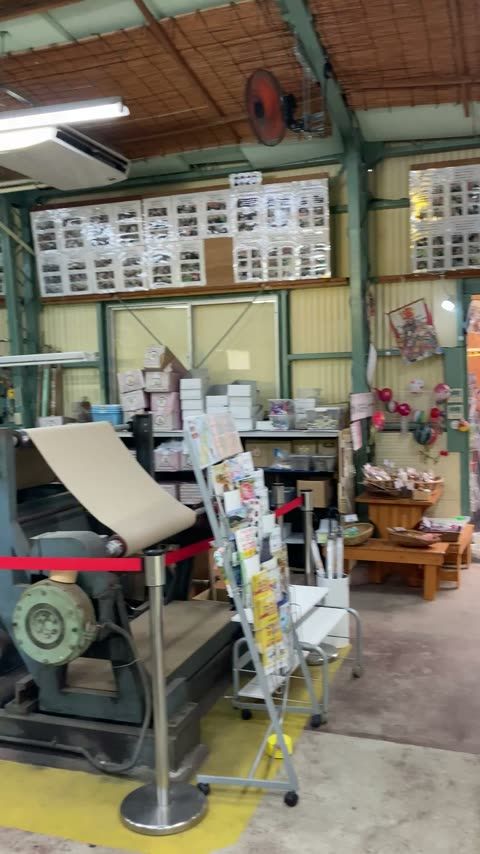 吹き戻しの里 犬連れは車内待機——家族で交代の運用が定番