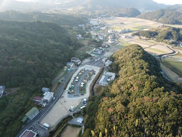 南あわじドッグラン 飛行犬撮影所 完全予約制・1頭¥2,000〜のお手頃料金