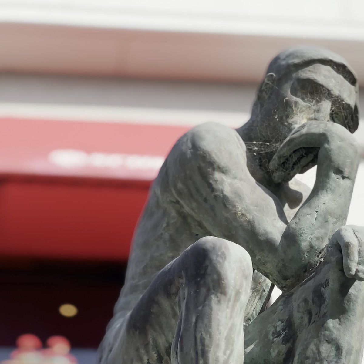 のじまスコーラ 銅像 旧小学校