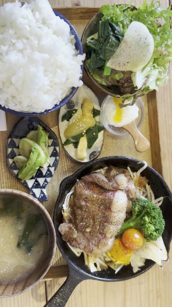 しらす 平日限定ステーキランチ(鉄板・季節野菜)