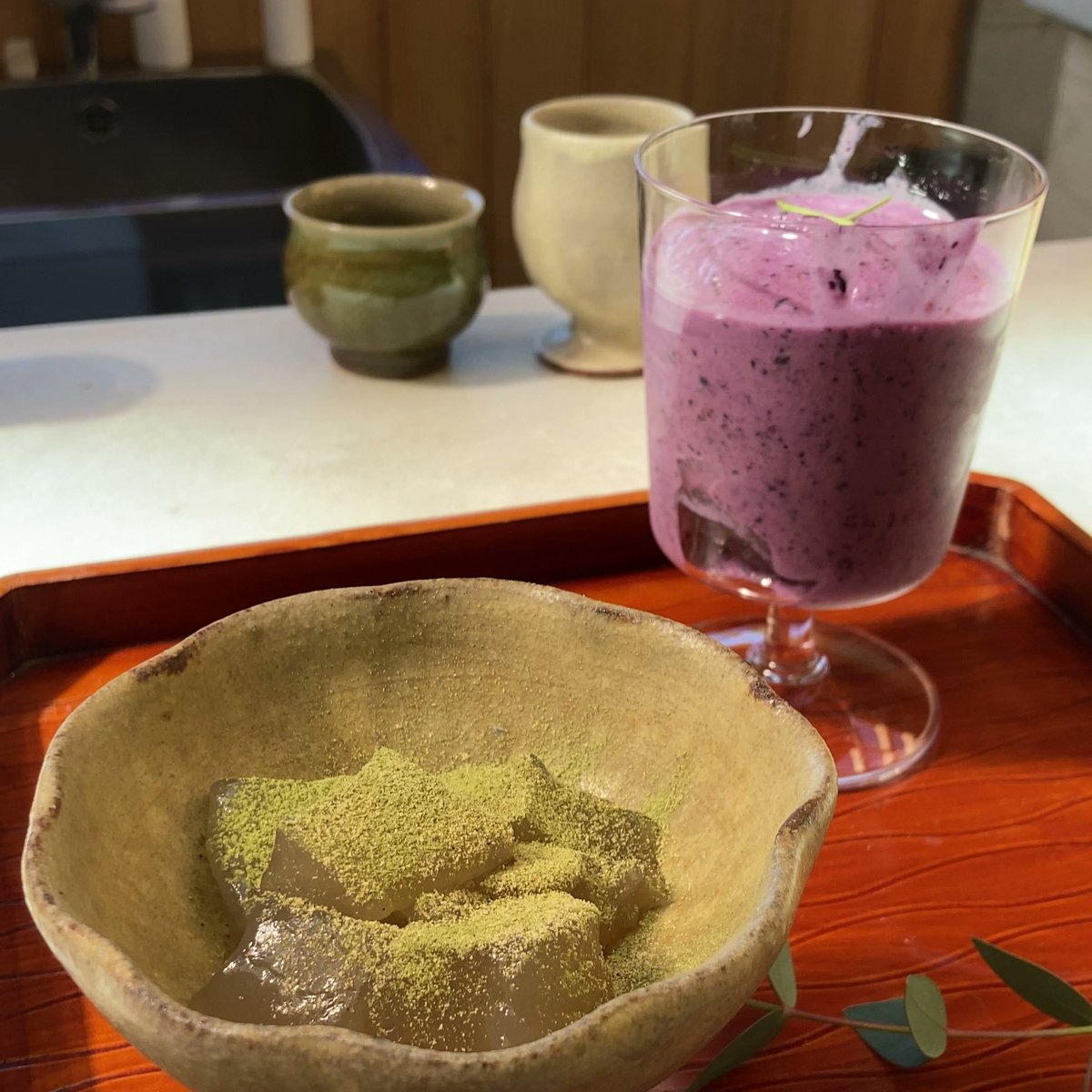 坂道茶家つきよみ スムージー 抹茶 茶菓子 ブルーベリー