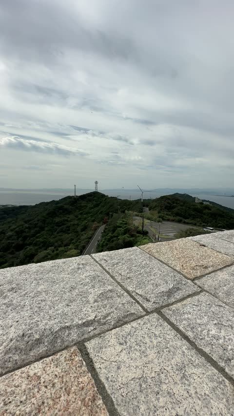 若人の広場公園（戦没学徒記念）